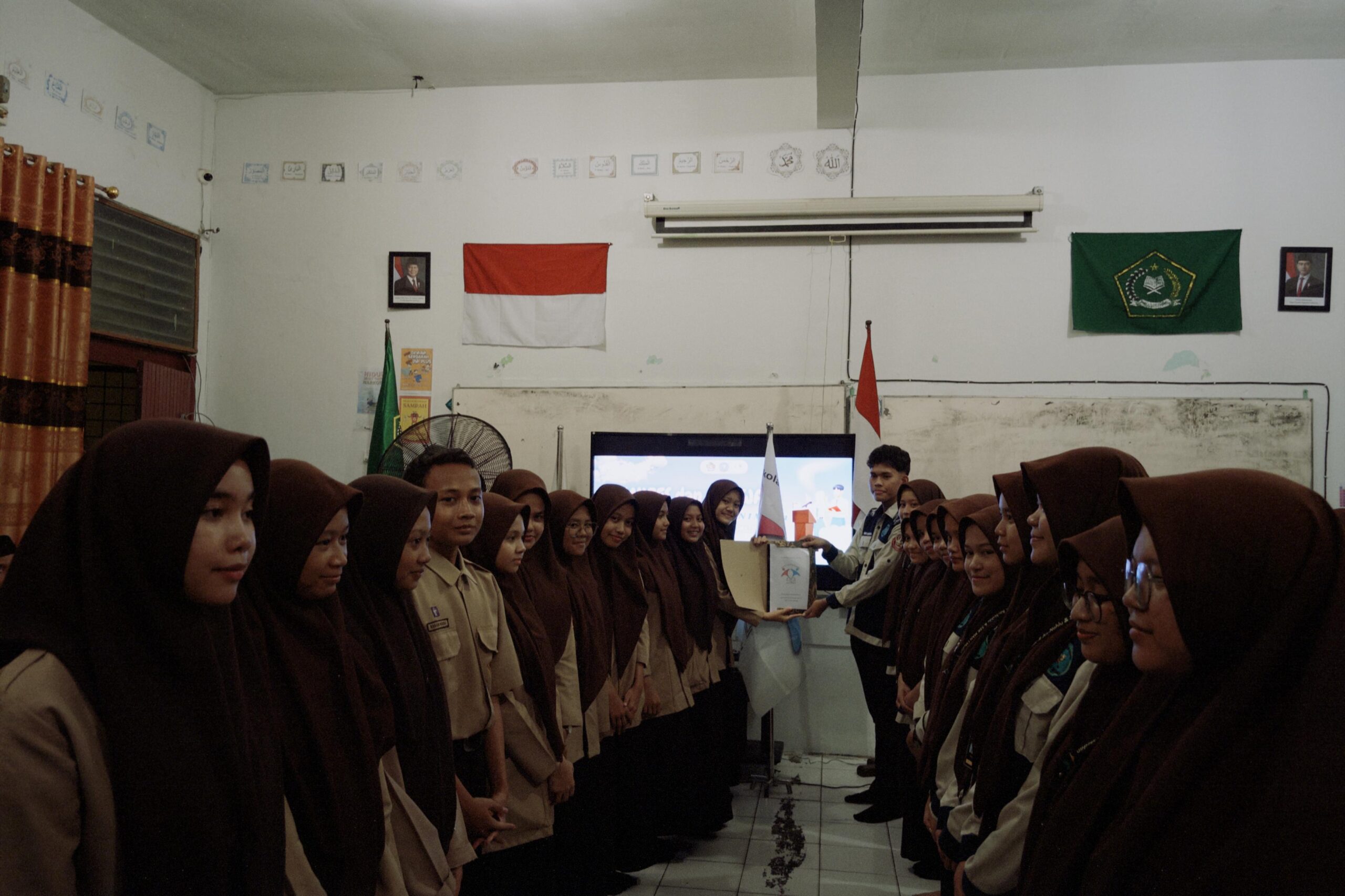Melahirkan Generasi Berani dan Berkarakter: Mubes & Sertijab PIK-R An-Nahlu dan SSK 2025