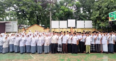Dari Pesantren untuk Negeri: MAN 1 Medan Kobarkan Semangat Hari Santri Nasional 2025