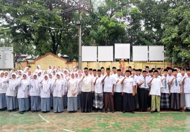 Dari Pesantren untuk Negeri: MAN 1 Medan Kobarkan Semangat Hari Santri Nasional 2025