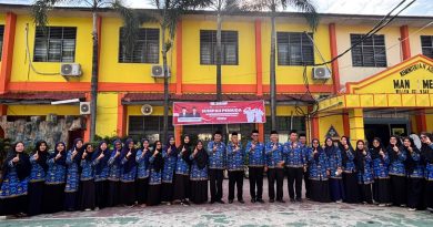 Api Semangat Pemuda Menyala: MAN 1 Medan Wujudkan Cita Bangsa Bersama Generasi Muda di Peringatan Sumpah Pemuda ke-97